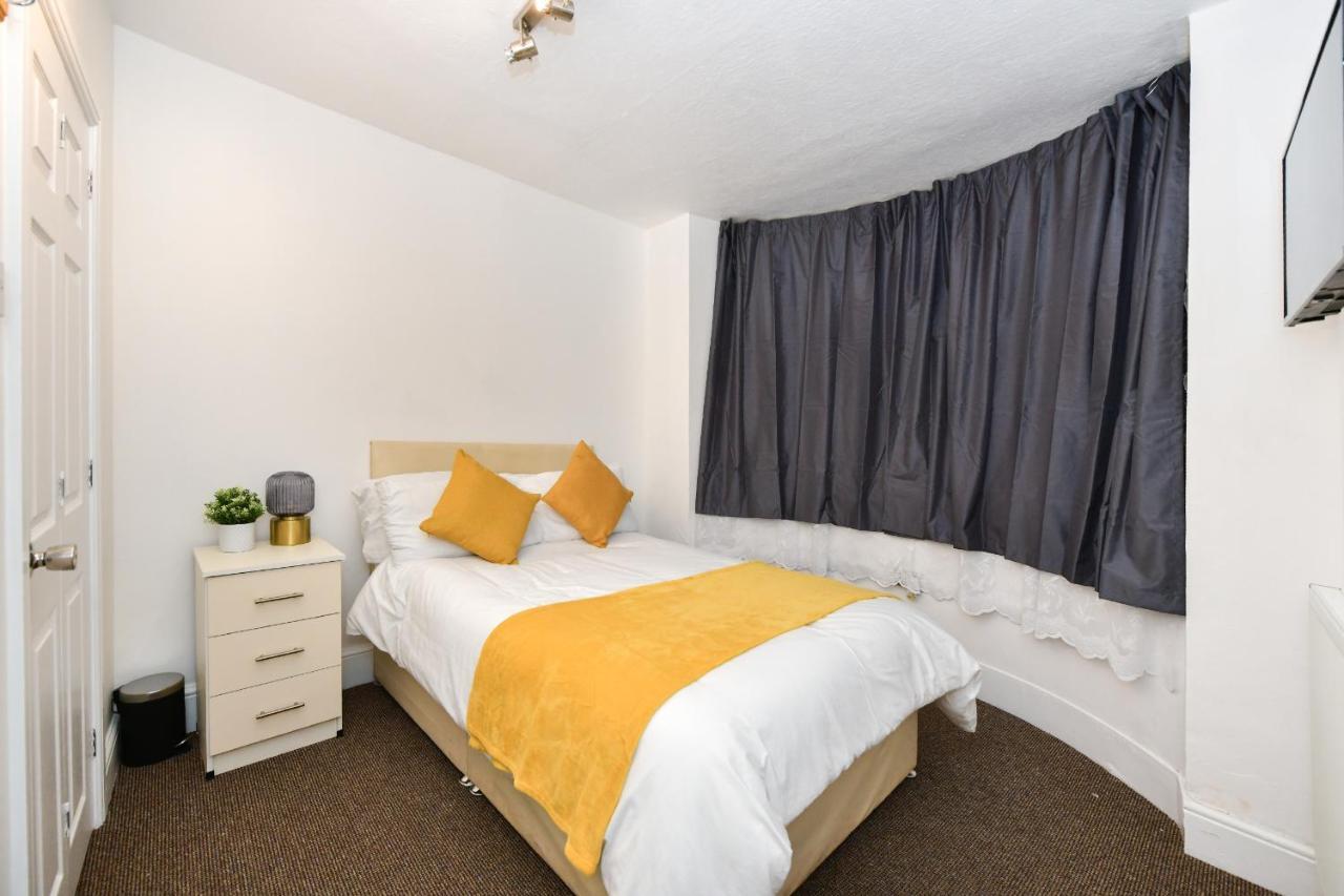 Beautiful Accommodation Near Reading City Centre ห้อง รูปภาพ